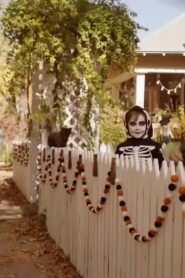 Halloween Specials: 1×2